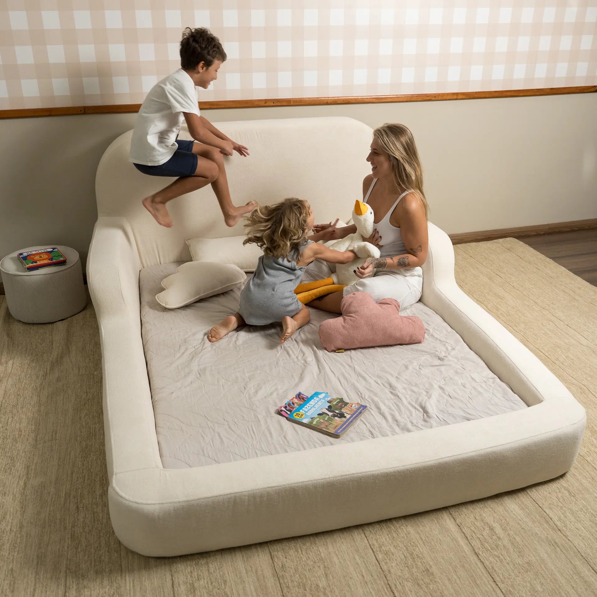 Cama Montessoriana Casal - Linho | Little Duck