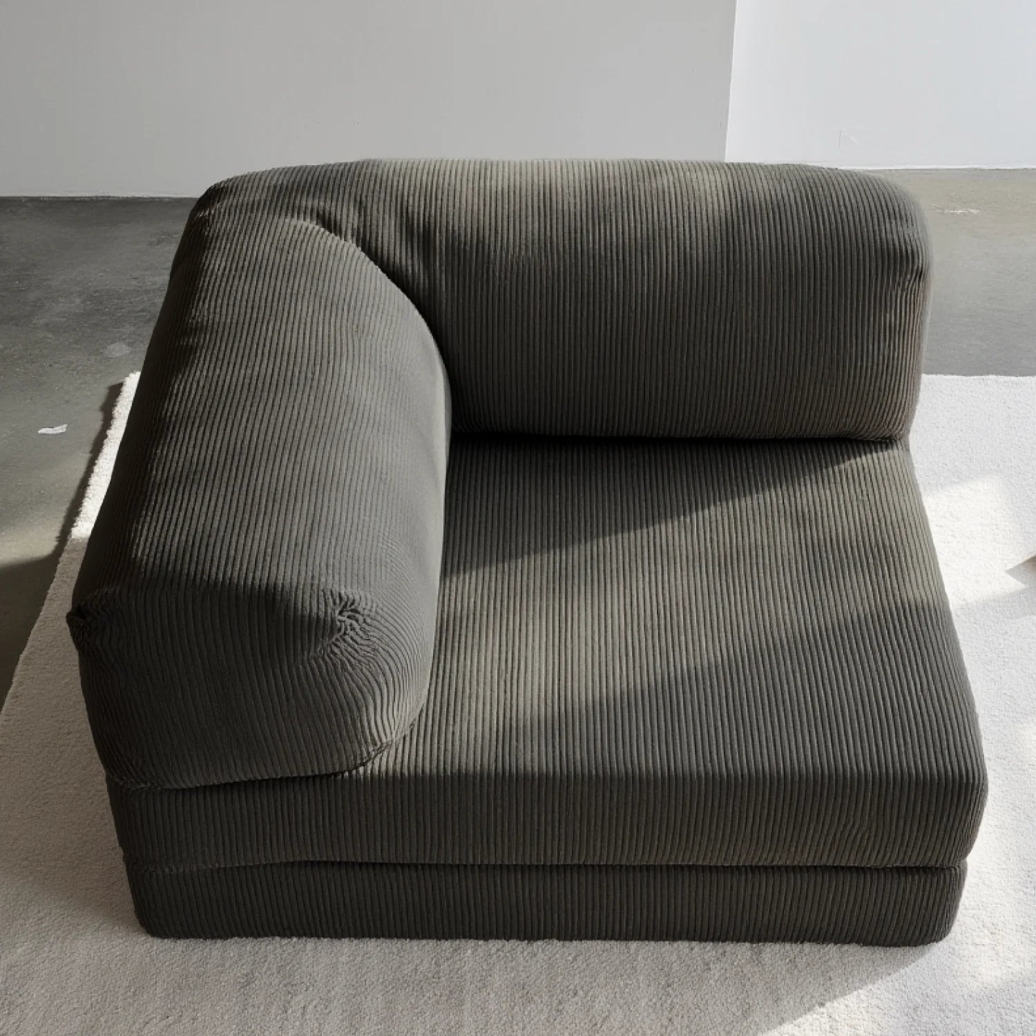 Poltrona do Sofá Cama Bloom Tecido Boucle Cinza - Sofá na Caixa