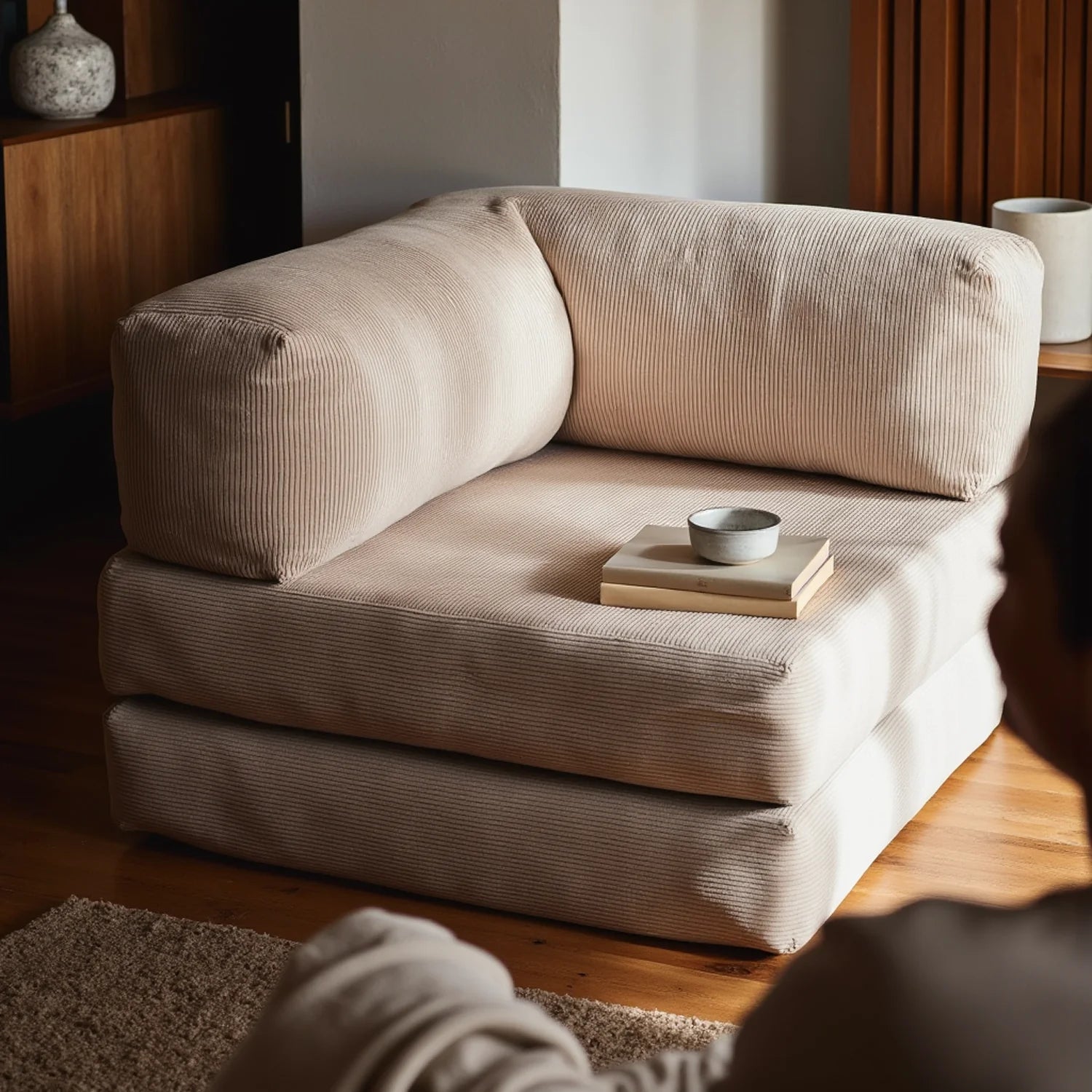 Sofá Cama Bloom - Sofá na Caixa + Poltrona Bloom Tecido Boucle Laranja