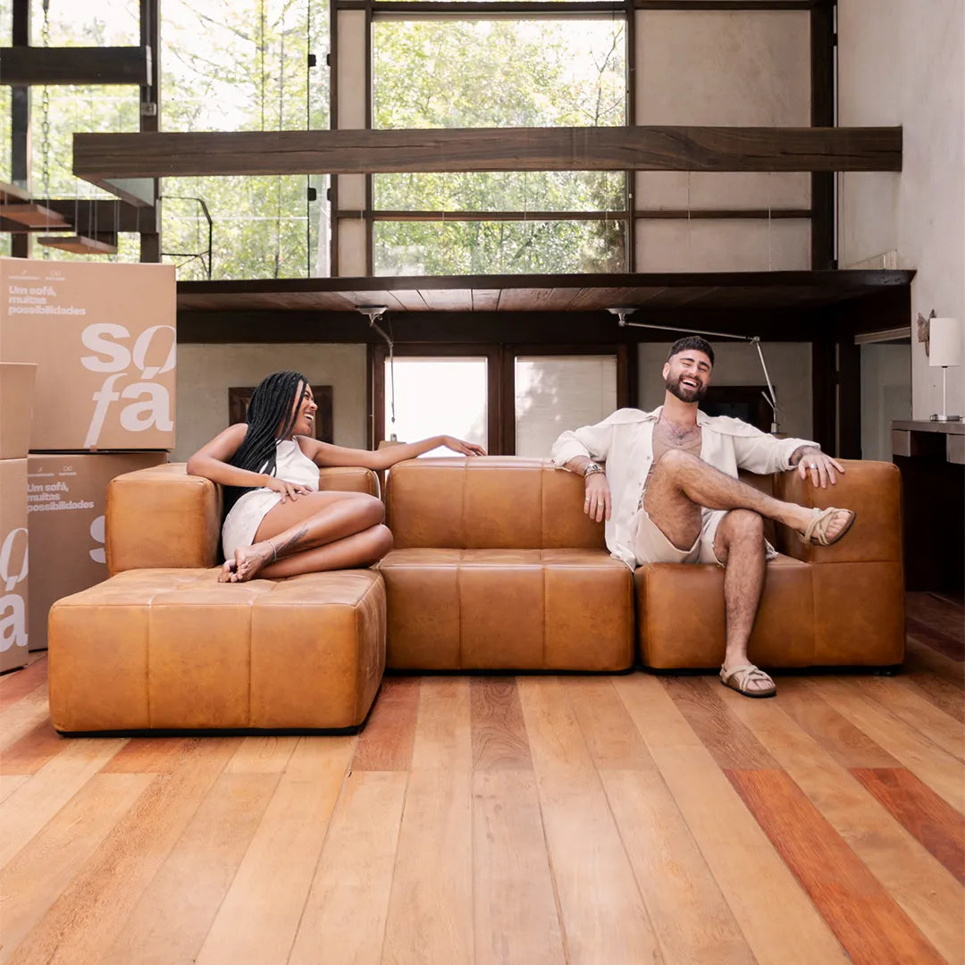 Sofá na Caixa modular 3 lugares Poli-Couro Marrom - 1 Braço com 2 Chaises