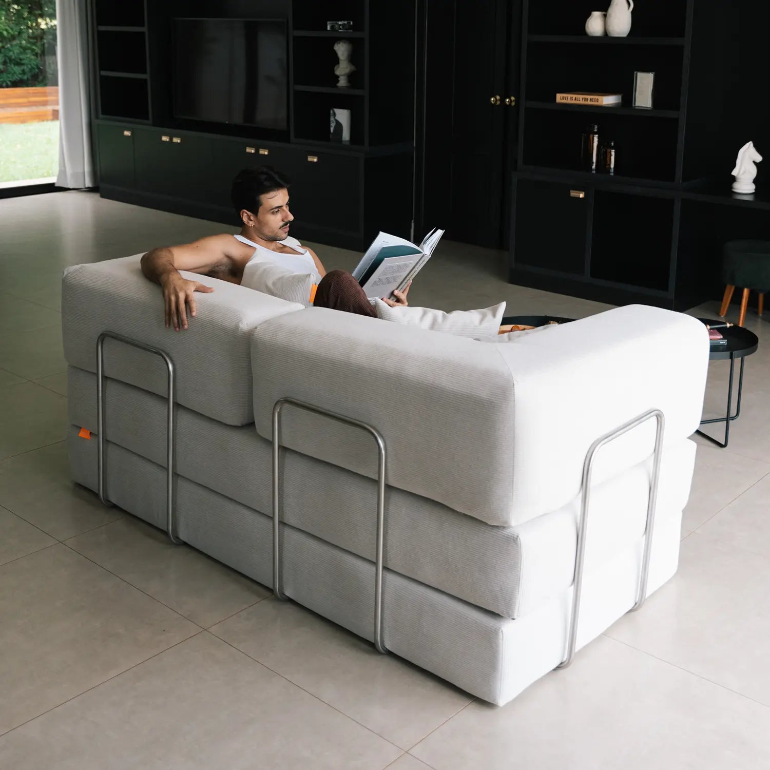 Sofá Cama Bloom Tecido Boucle Cinza - Sofá na Caixa
